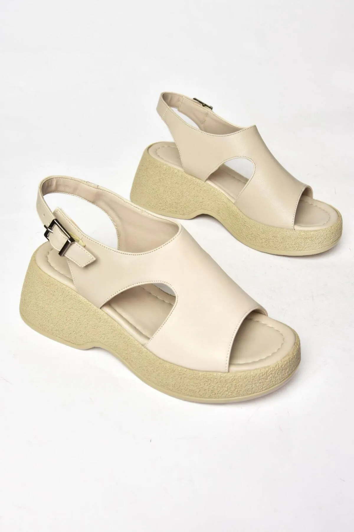 Fox Shoes  Sandalette - Beige - Flacher Absatz