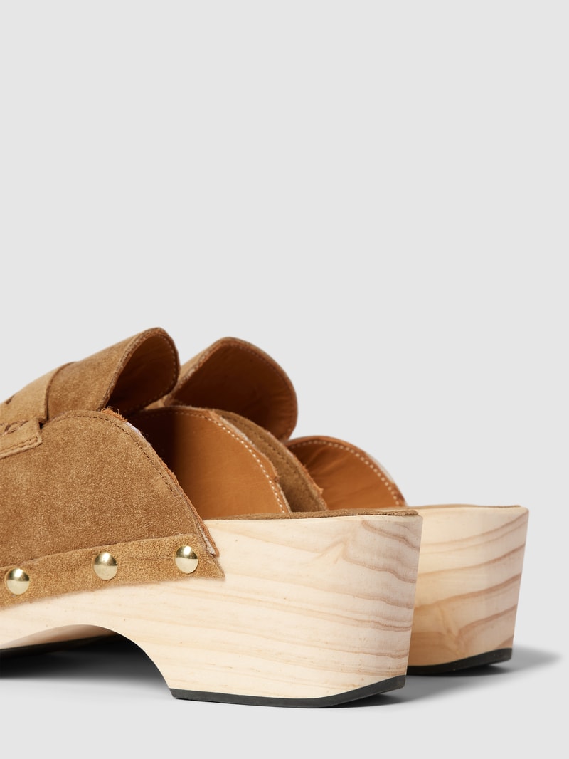 Pantolette mit Plateausohle Modell 'Clog' in camel