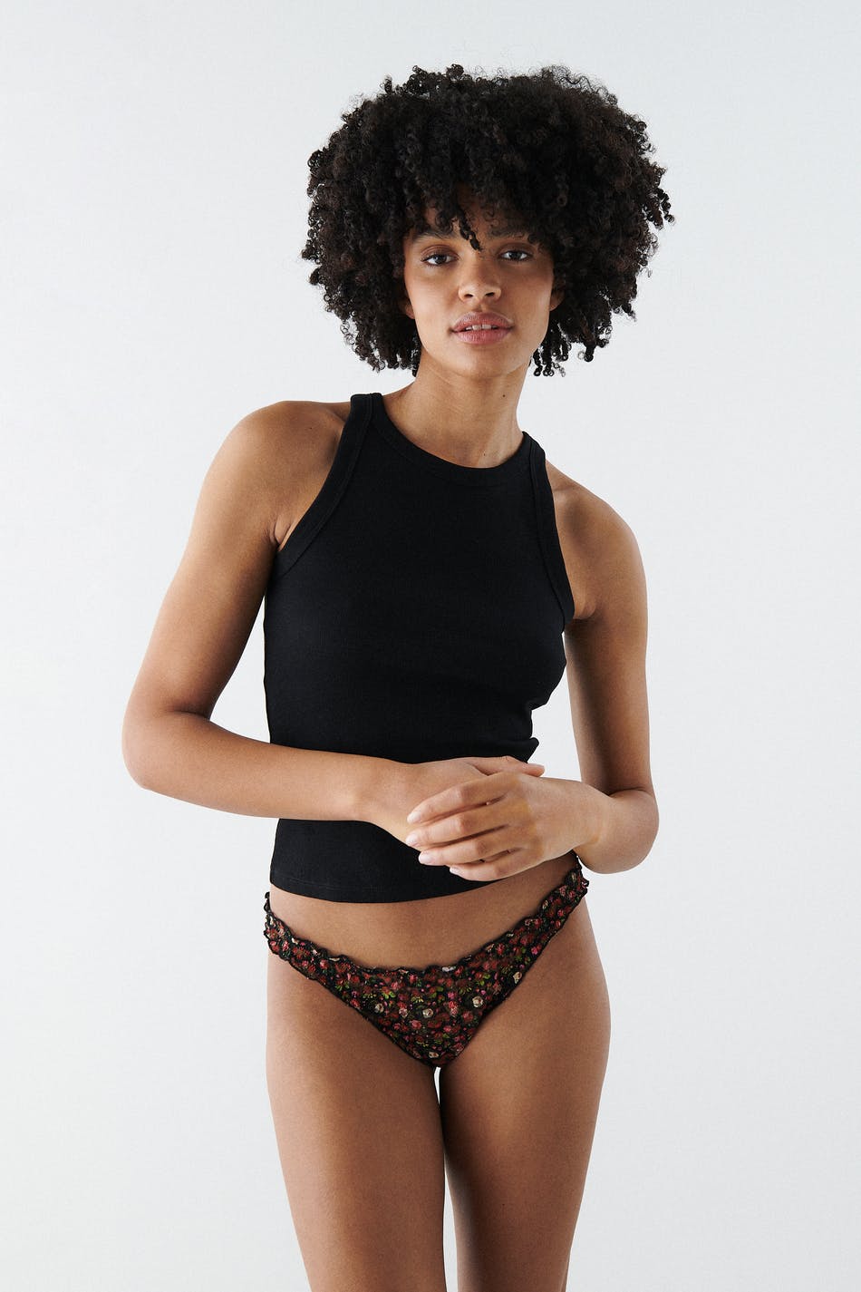 Eva lace string