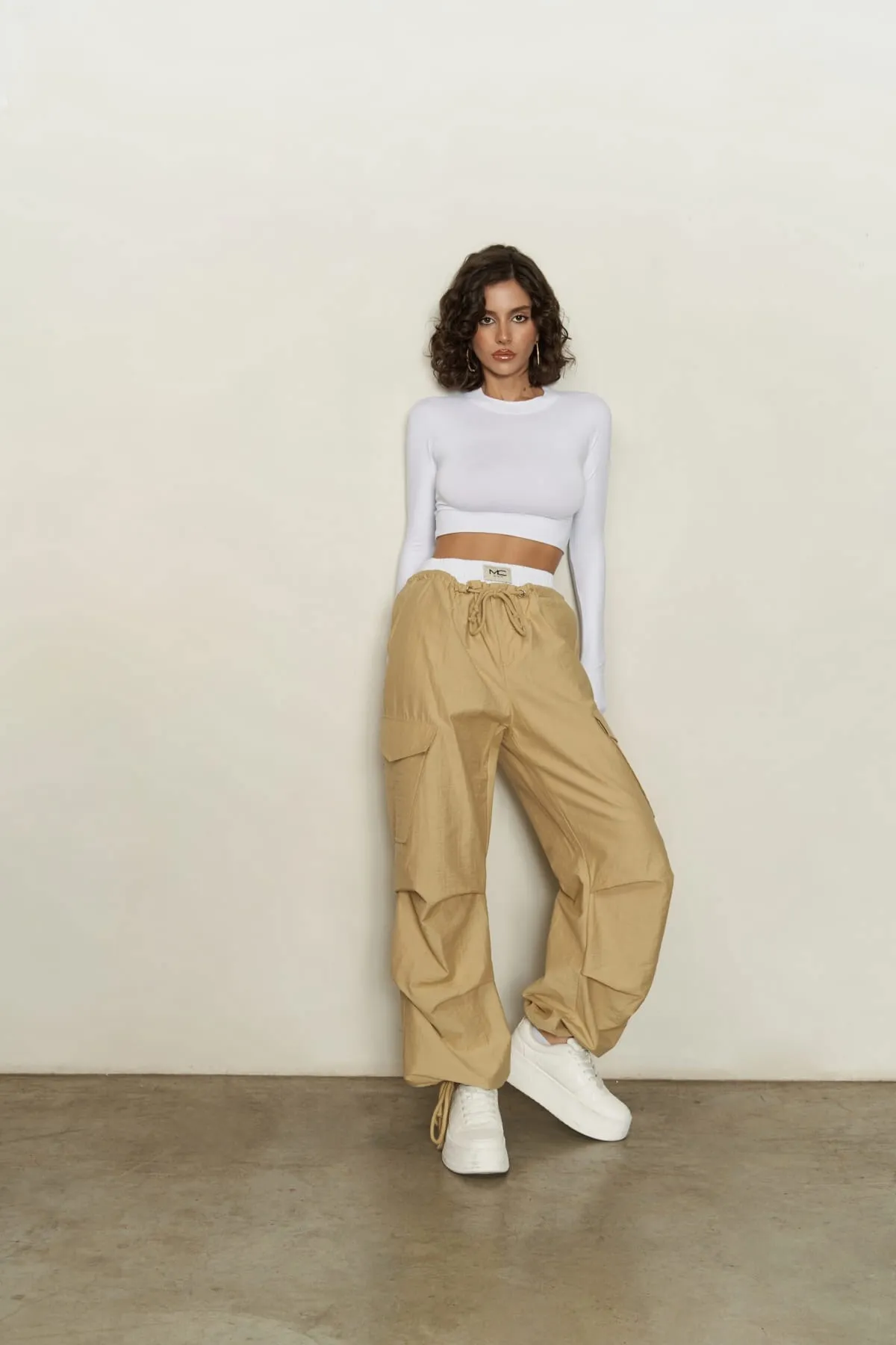 MAİ COLLECTİON  Galvin Boxer Detail dunkelbeige Fallschirmhose