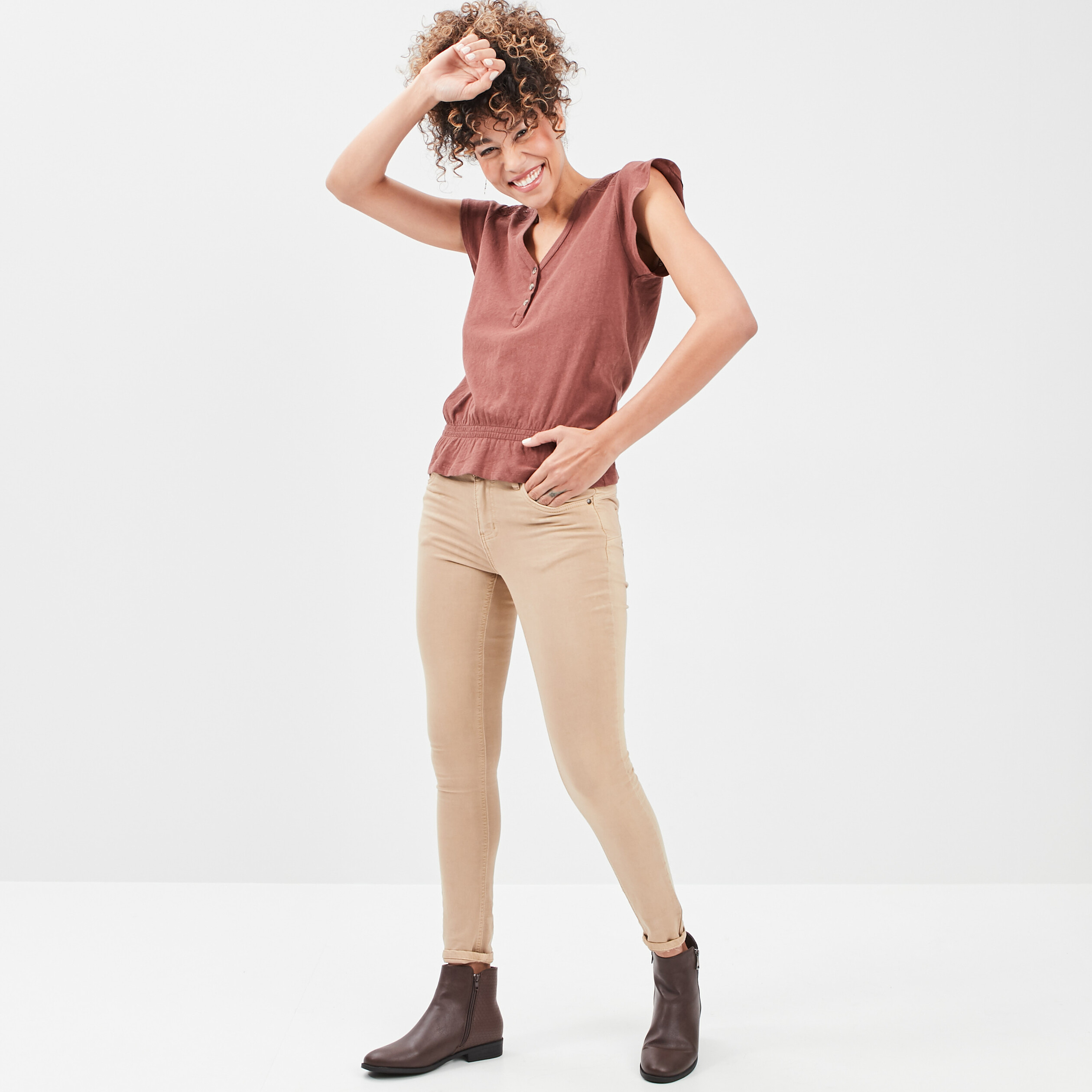 T-shirt manches courtes marron femme | La Halle