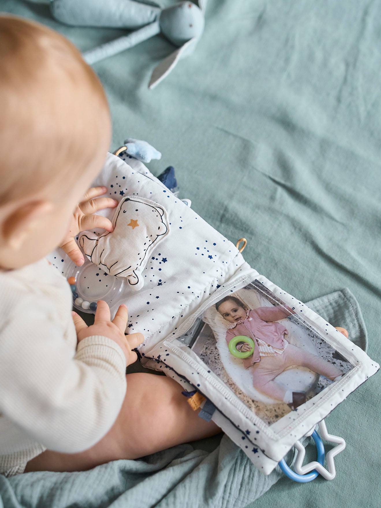 Livre d'éveil et photos CÉLESTE bleu