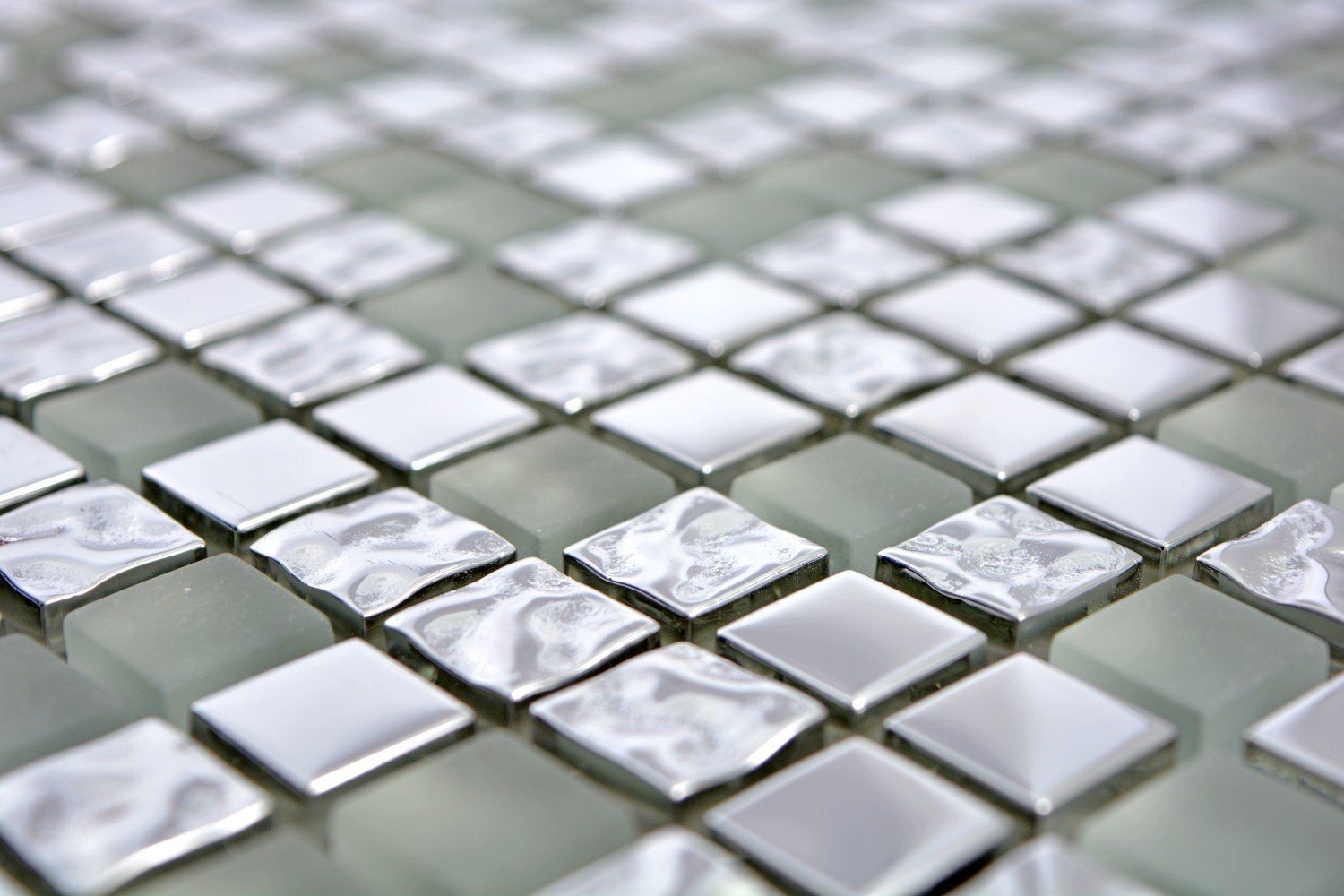 Mosani Mosaikfliesen Glasmosaik Crystal Mosaikfliesen silber matt / 10 Matten