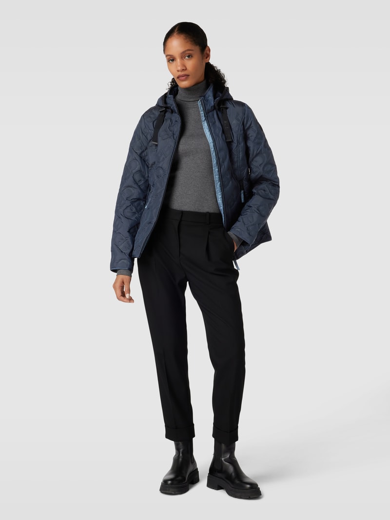 Steppjacke mit Logo-Muster in marineblau