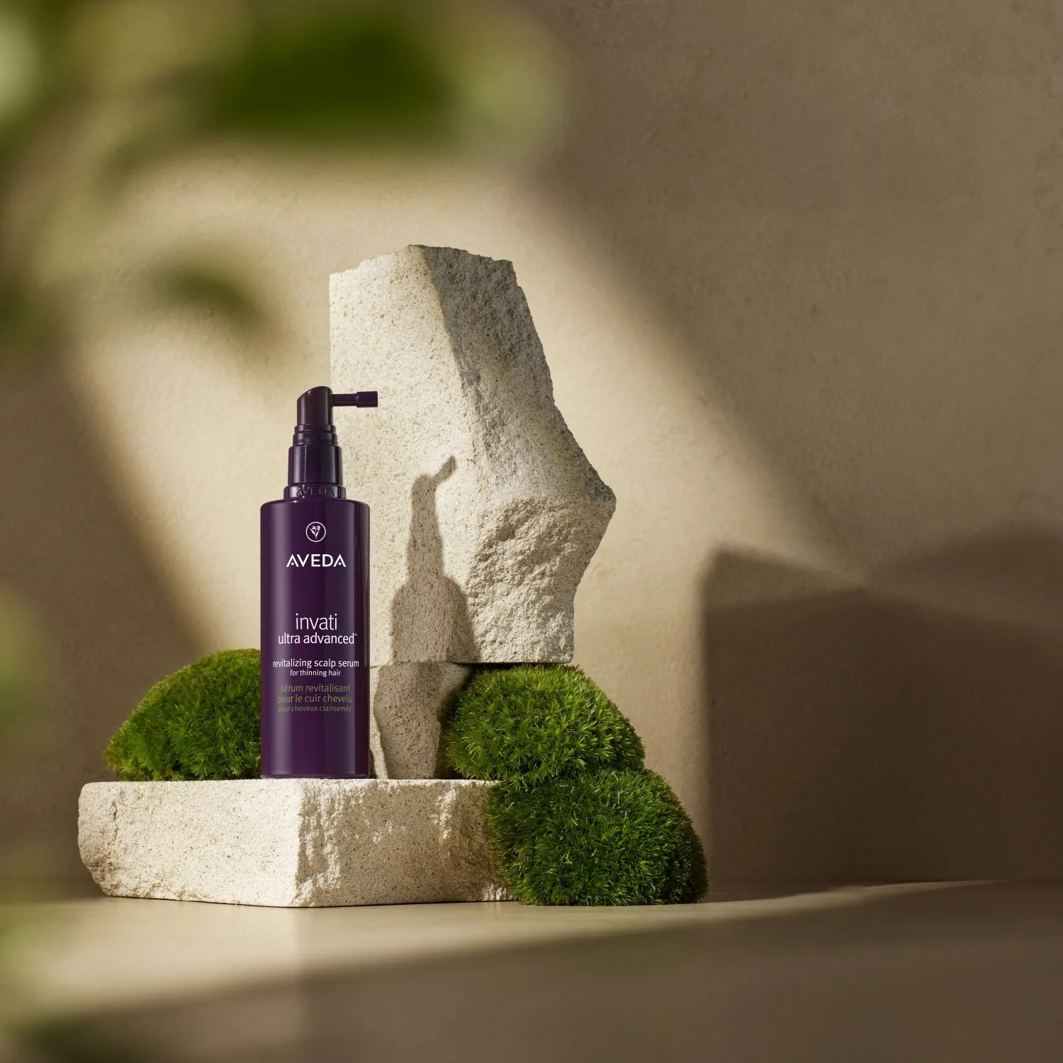Invati Ultra Advanced Revitalizačné sérum na pokožku hlavy - kúra proti vypadávaniu vlasov