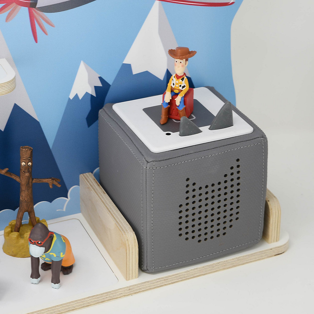 Regal für Musikbox 