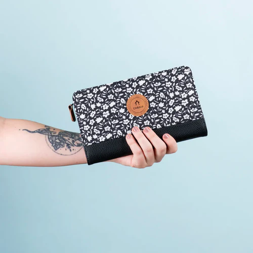 Large Catane black and white wallet