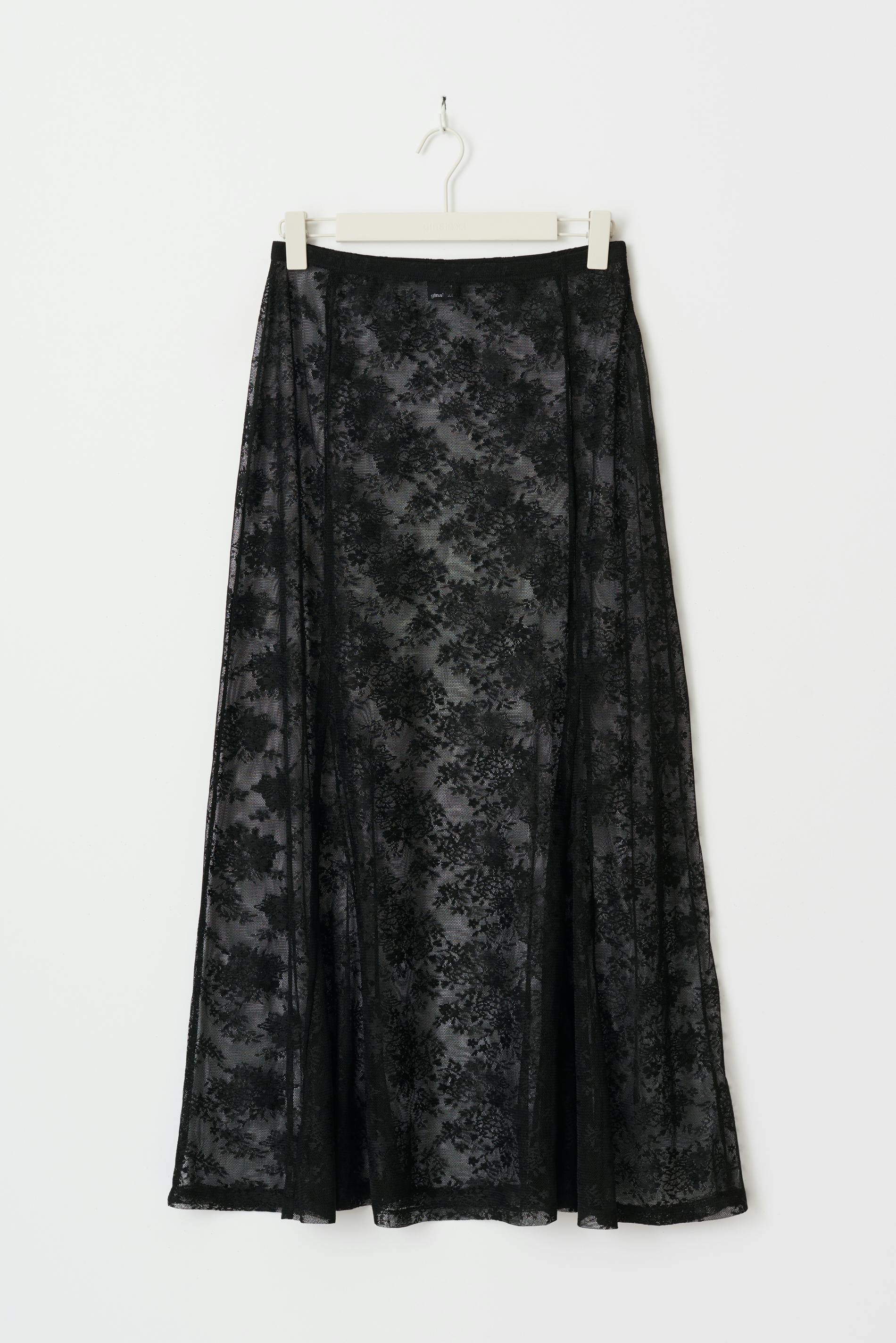 Lace skirt
