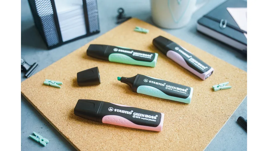 STABILO® GREEN BOSS Textmarker 8er Tischset - mit jeweils 4 verschiedenen Pastell- und Leuchtfarben sortiert