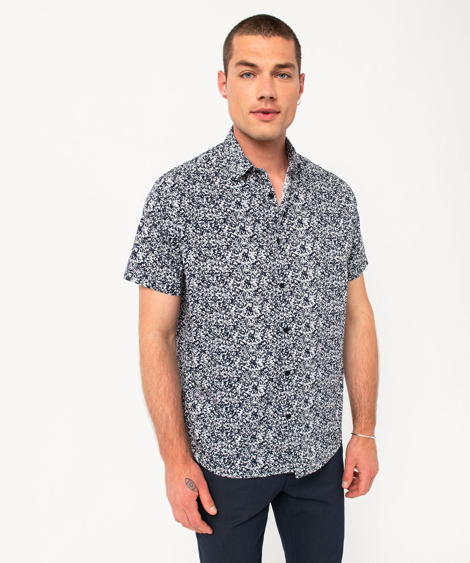 Chemise droite à manches courtes imprimée homme imprime | GEMO