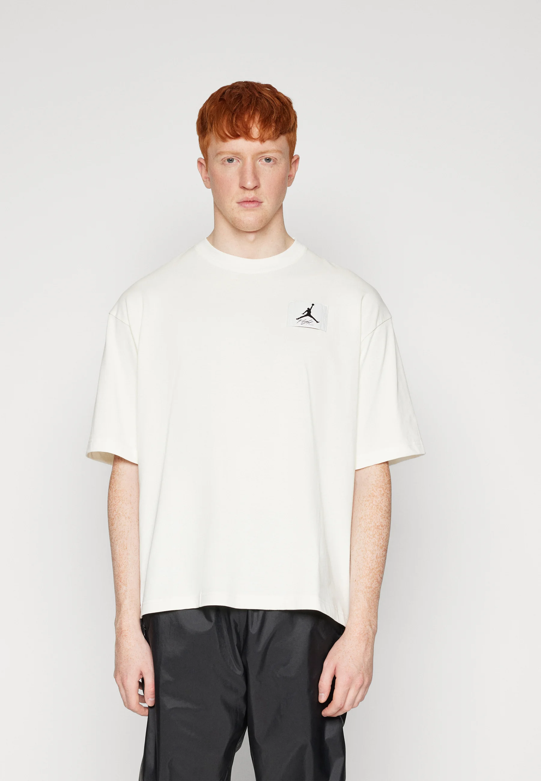 Jordan MJ FLT ESS OVRSZ SS CREW - Camiseta básica