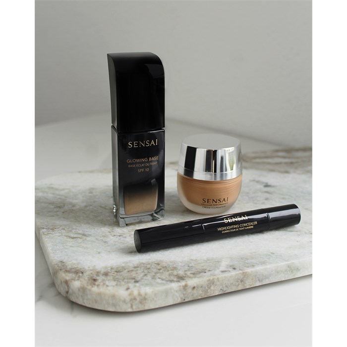 Highlighting Concealer
