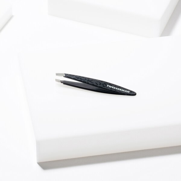 Tweezerman Slant Tweezer - Schräge Mini Pinzette, Black Leopard Pinzette