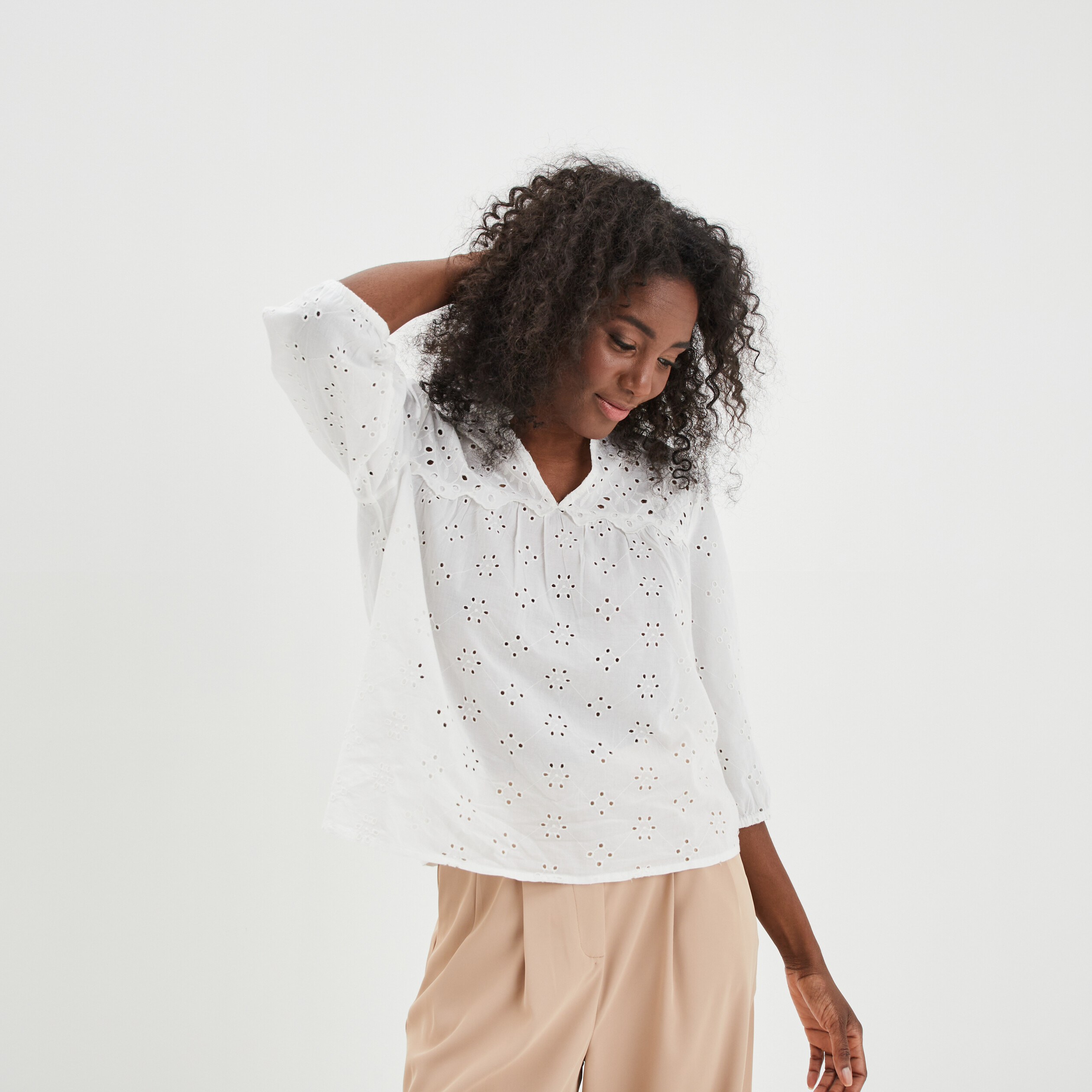 Blouse broderie anglaise coton Creeks jaune clair femme | La Halle