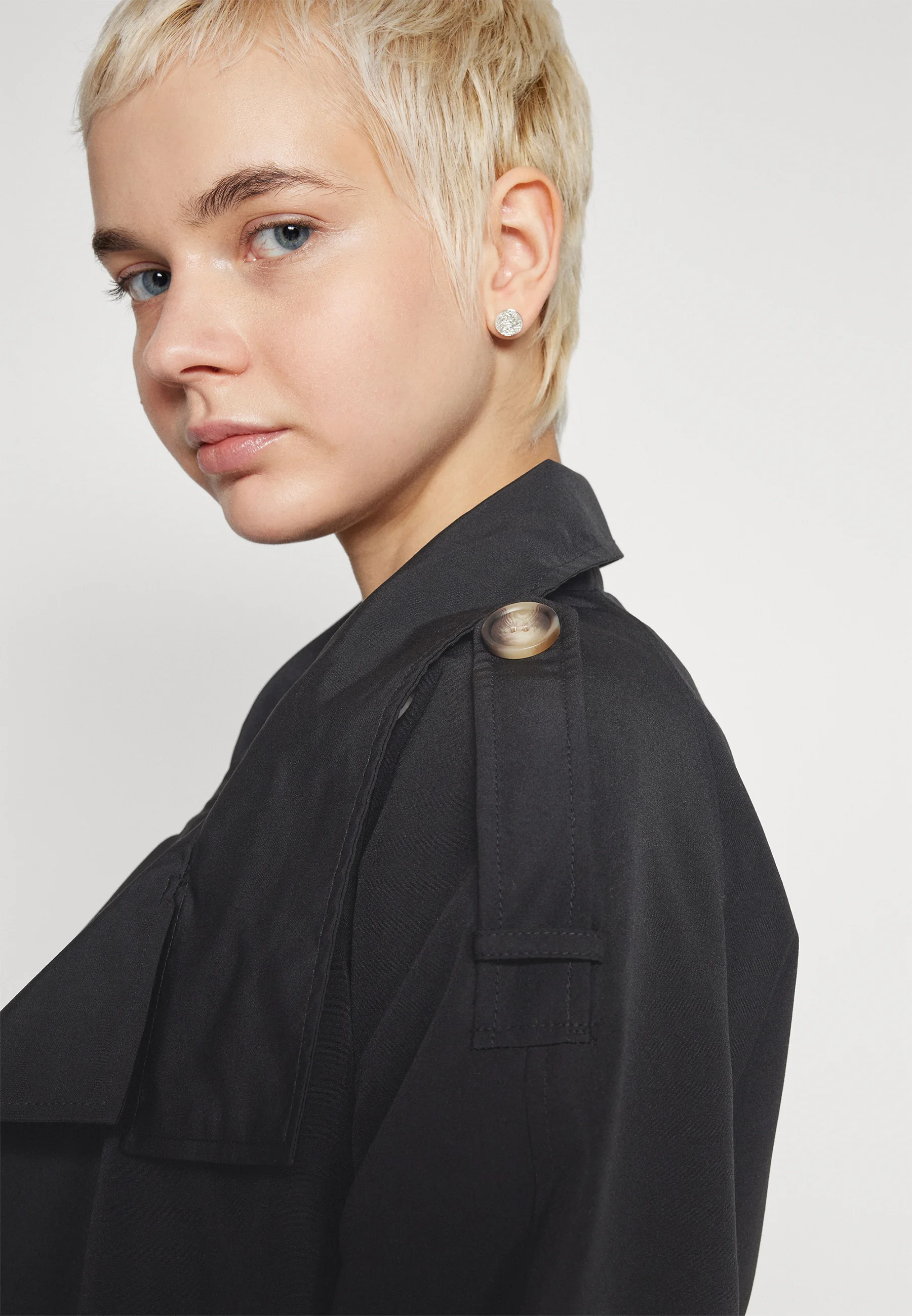 Vero Moda TAYLORBOOS WCP - Gabardina