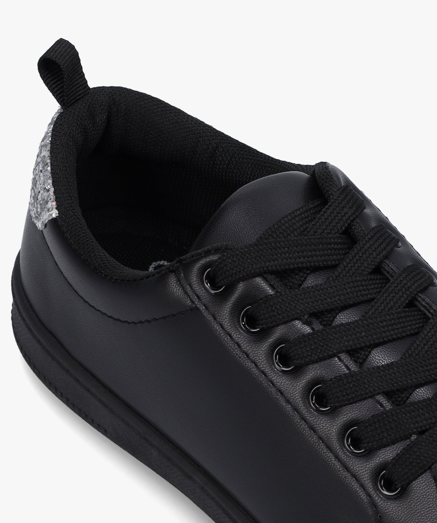 Tennis femme à lacets unies avec contrefort pailleté noir | GEMO