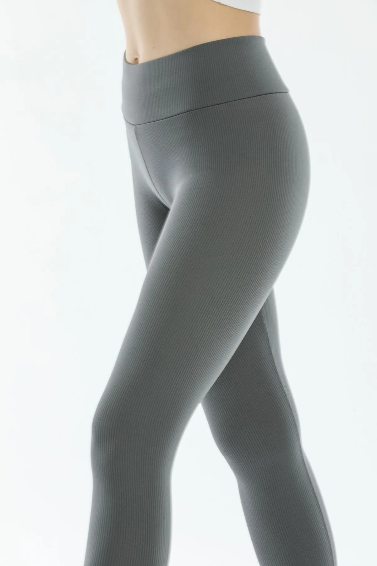 Domoda  Graue, gerippte, elastische Strickstrumpfhose mit hoher Taille und Interlock-Taille