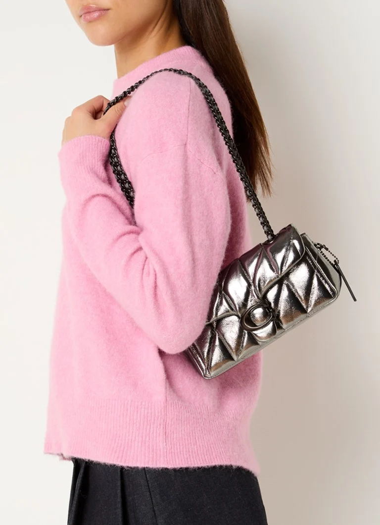Coach Tabby 20 shoulder bag with adjustable shoulder strap