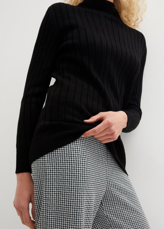 Pullover mit Stehkragen