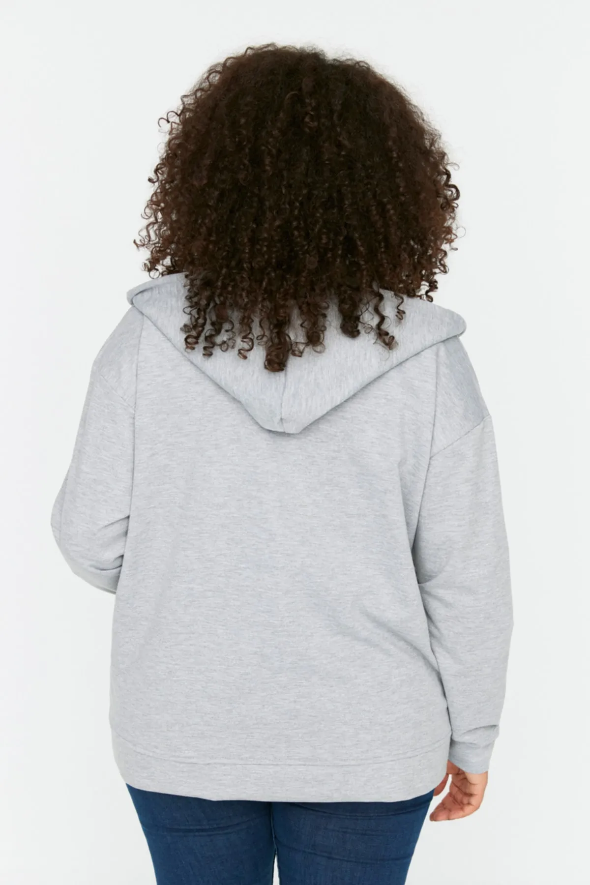 Trendyol Curve  Graues, dünnes Strick-Sweatshirt mit Kapuze und Reißverschluss TBSSS22SW0169