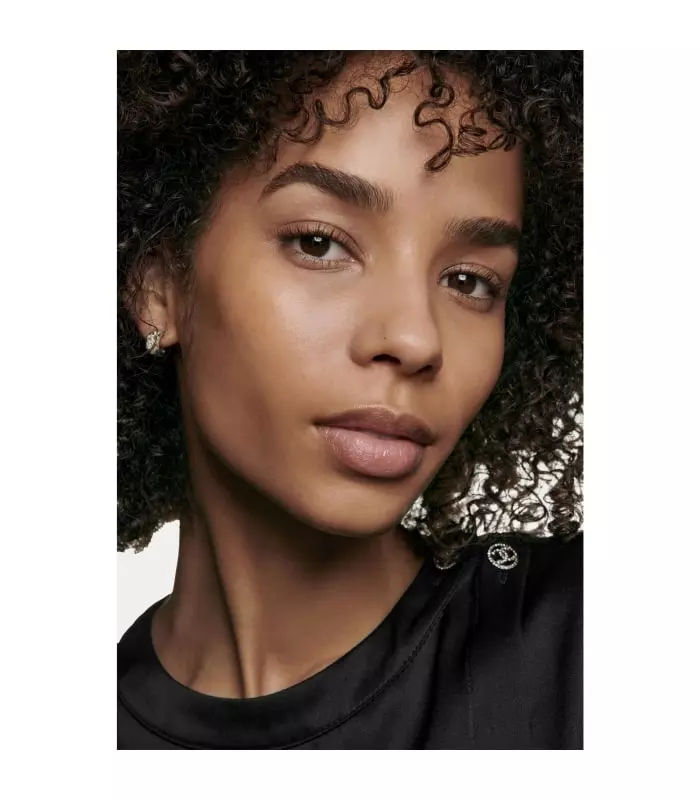 N°1 DE CHANEL FOND DE TEINT REVITALISANT Illumine - Hydrate - Protège 30ml