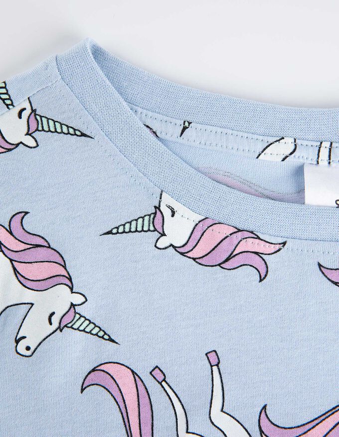 Pyjama Set aus Shirt und Shorts - Allover-Print