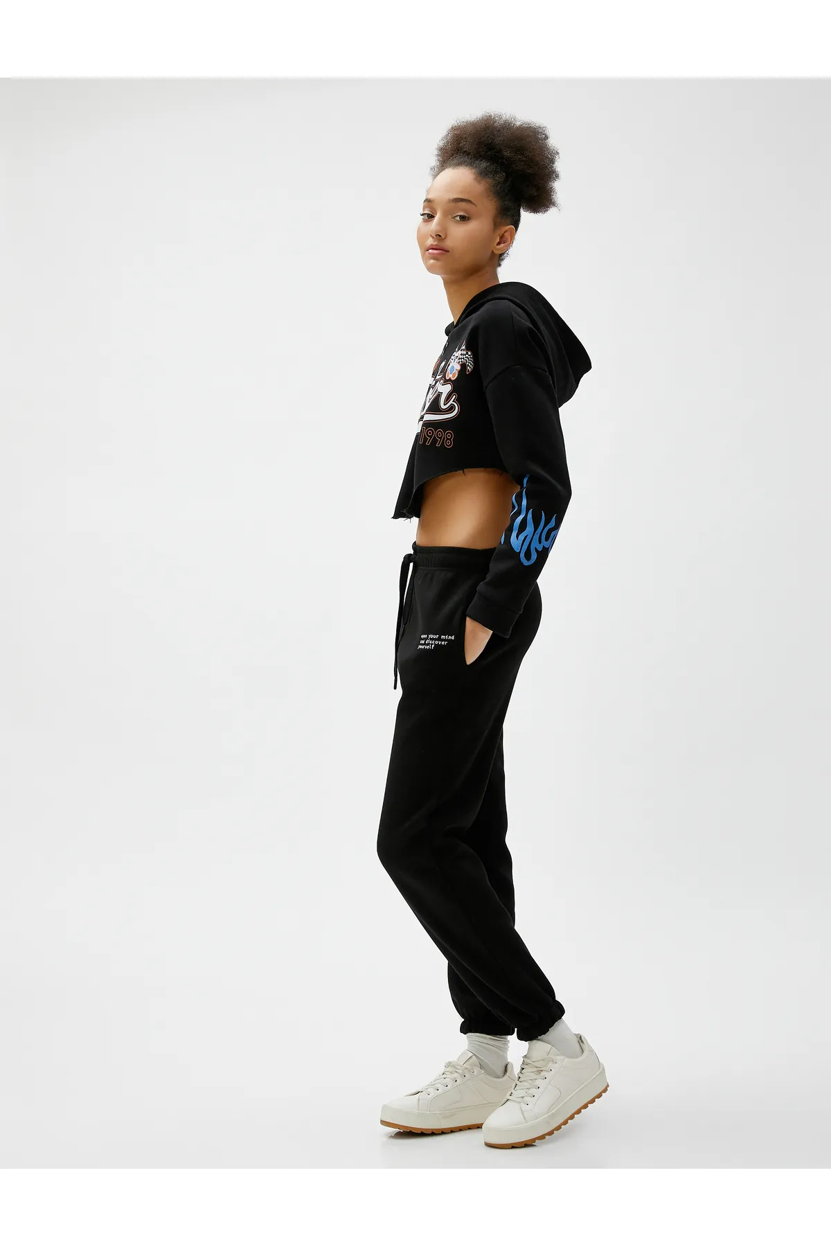 Koton  Jogger-Jogginghose, Spitze, Taillentasche, detailliert bestickt