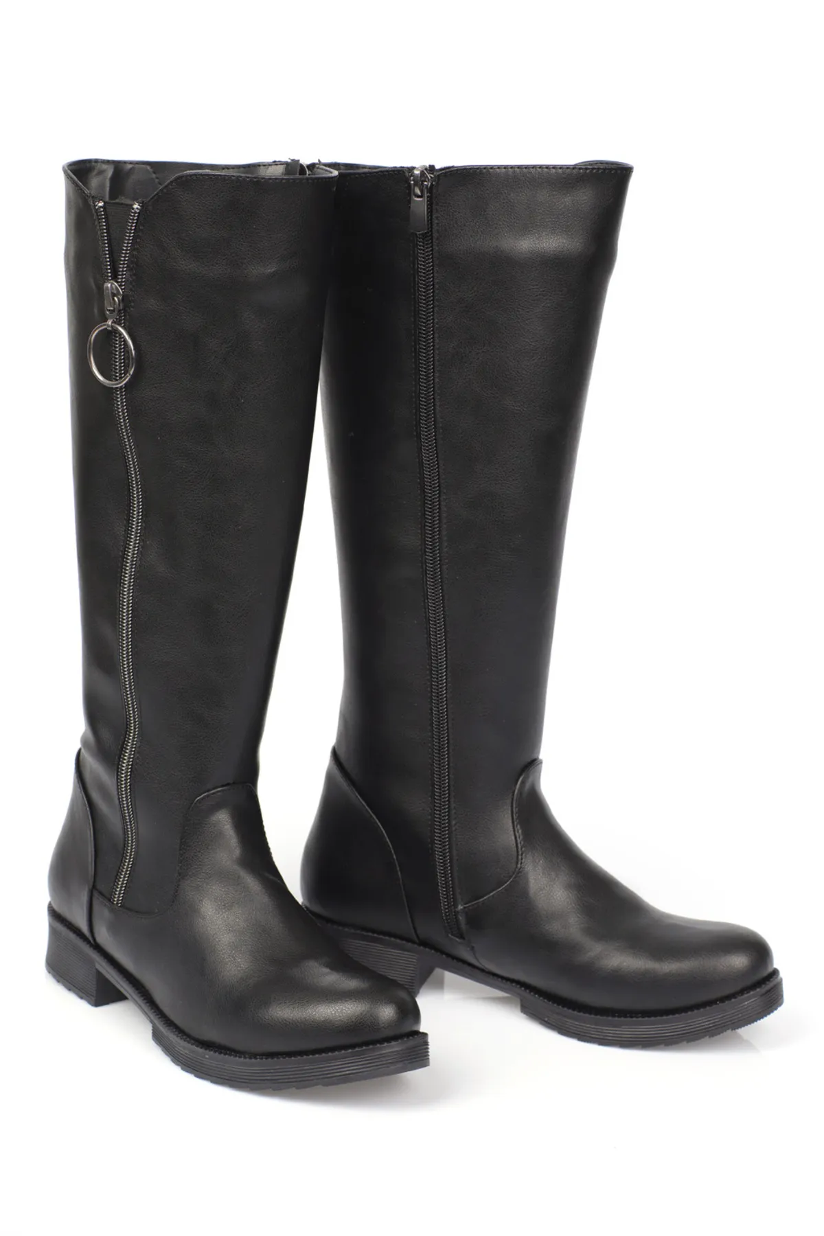 Capone Outfitters  Unterhalb des Knies Damenstiefel mit externem seitlichem Reißverschlusszubehör und innerem seitlichem Reißverschluss