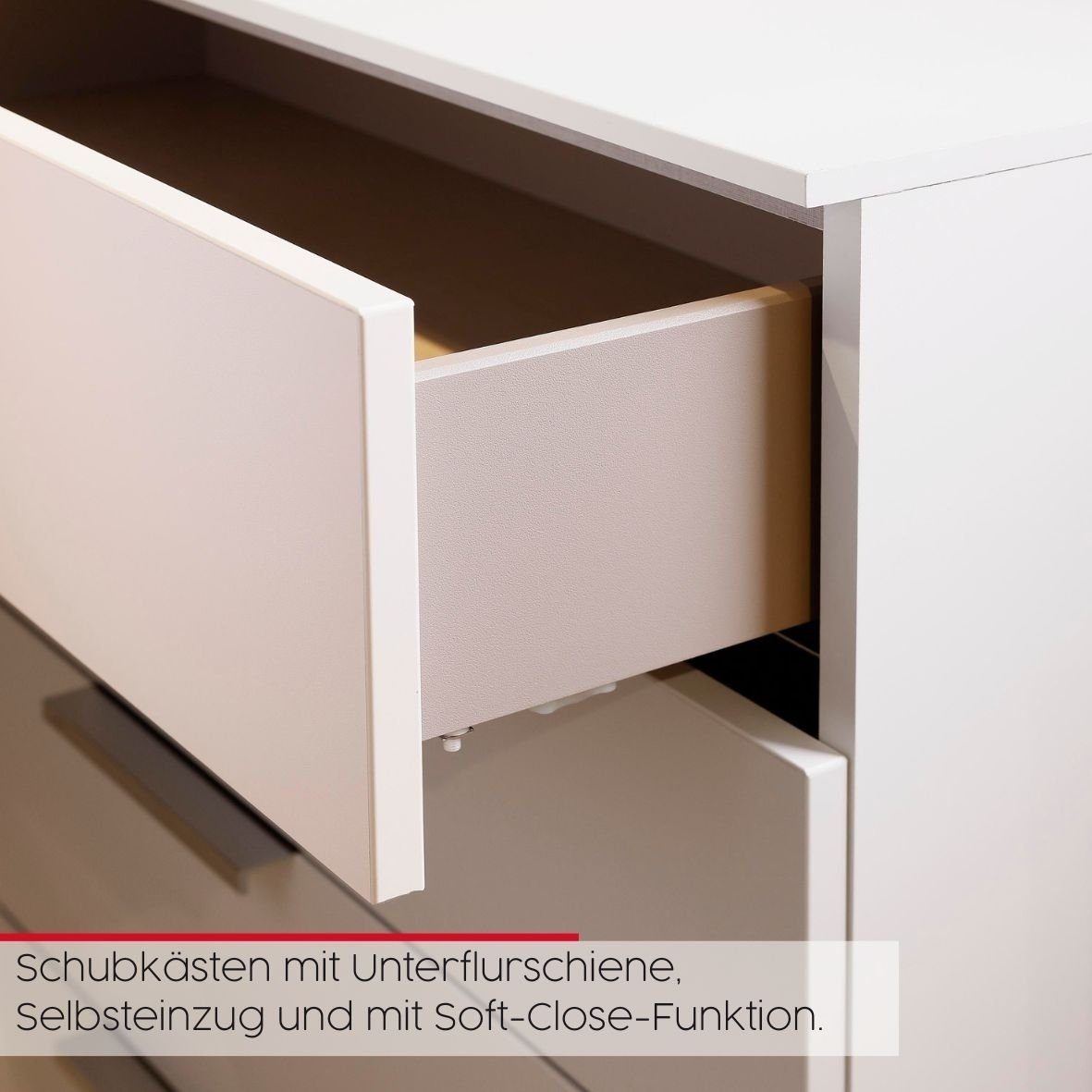 rauch Kommode Flipp, 2-türig mit 5 Schubladen und Soft-Close-Funktion in zwei Breiten