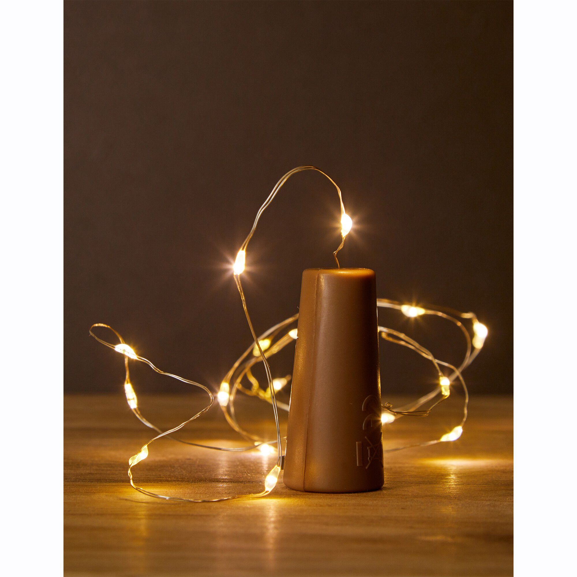 Lot de 6 bouchons avec guirlandes lumineuses