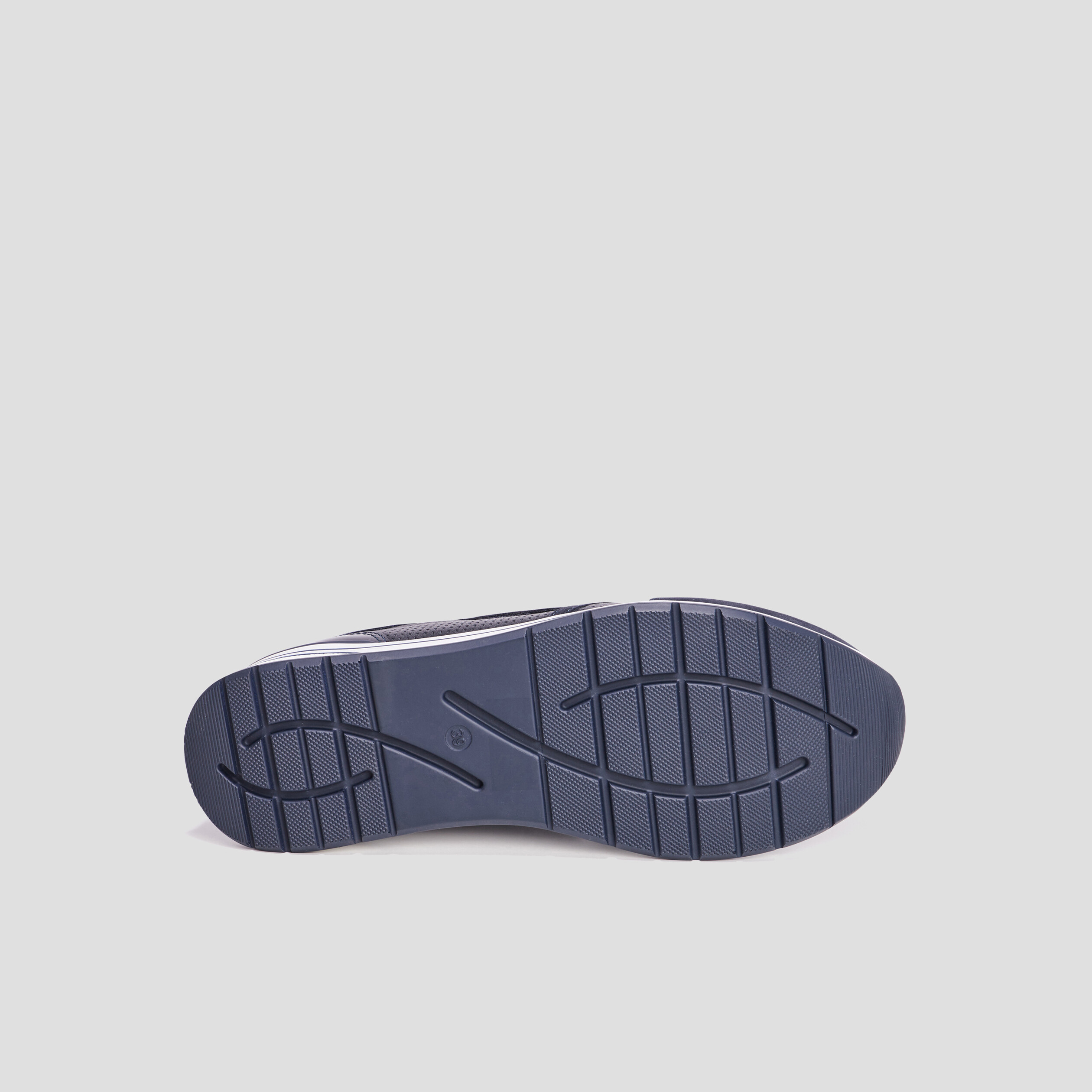 Loafers emboîtants en cuir pied large bleu marine femme | La Halle