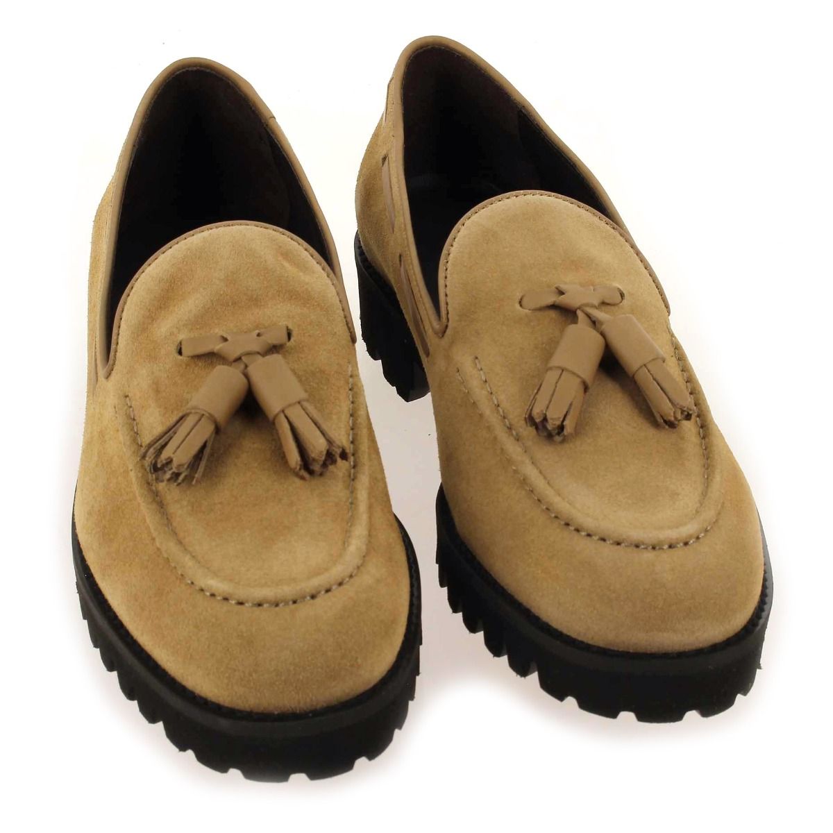 J Hay  6353  - Beige