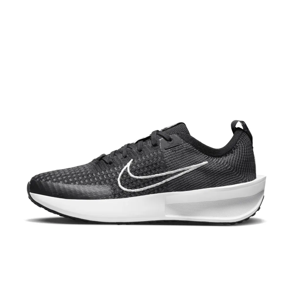 Nike Interact Run Stra FD2292-003 / schwarz