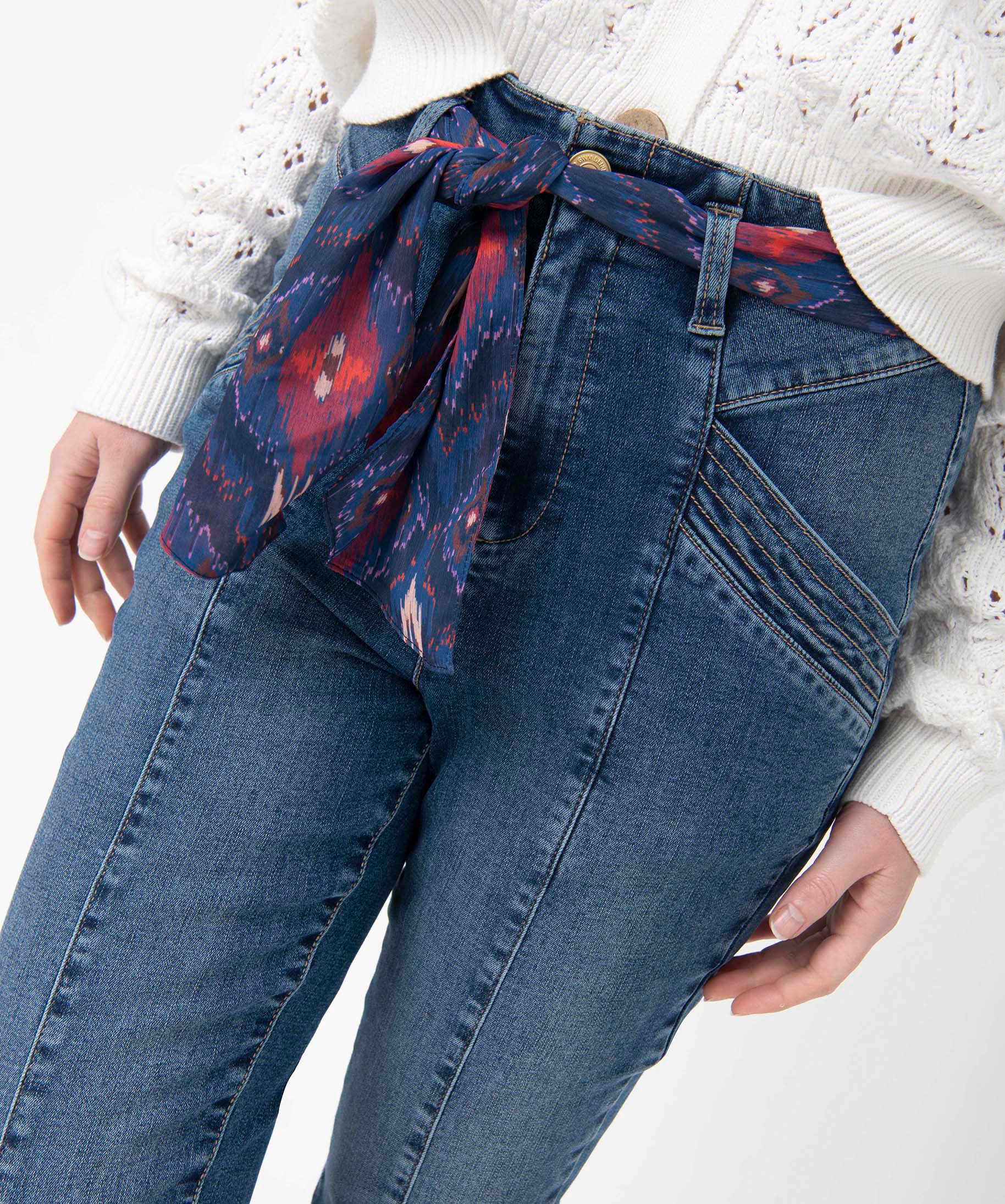 Jean femme taille haute avec surpiqres et ceinture foulard stone | GEMO