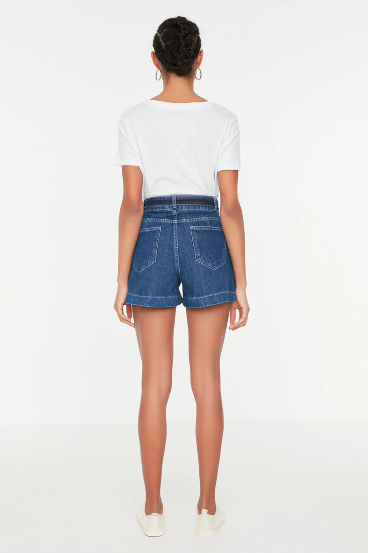 Trendyol Collection  Shorts - Dunkelblau - Mittlerer Bund