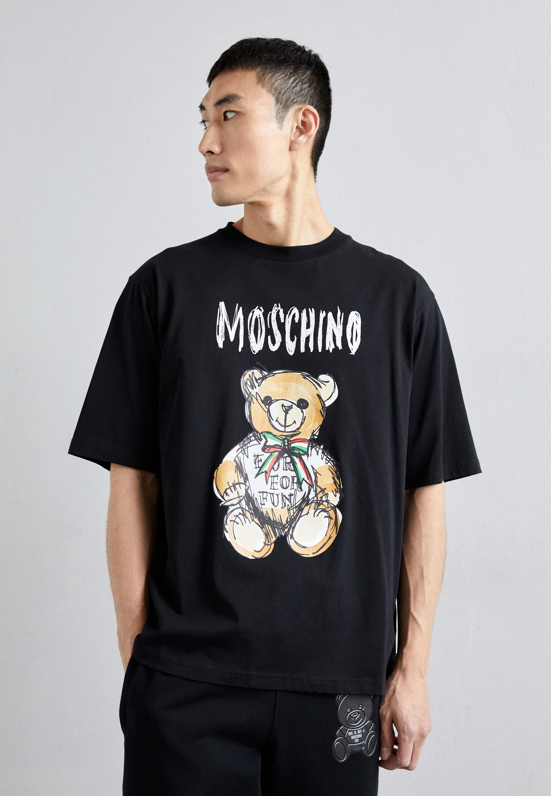 Camiseta MOSCHINO con estampado