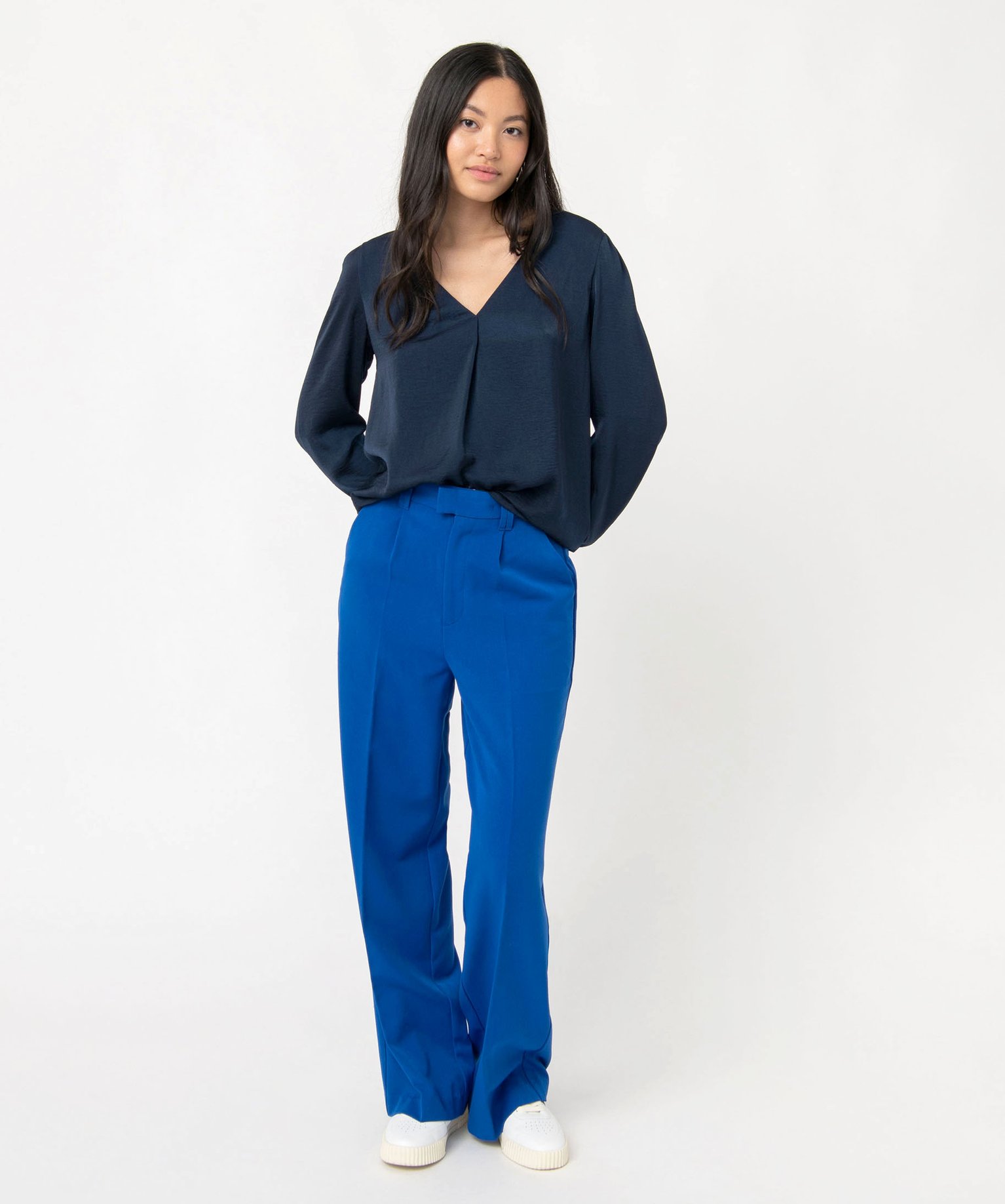Blouse femme à manches longues avec col V bleu fonce | GEMO