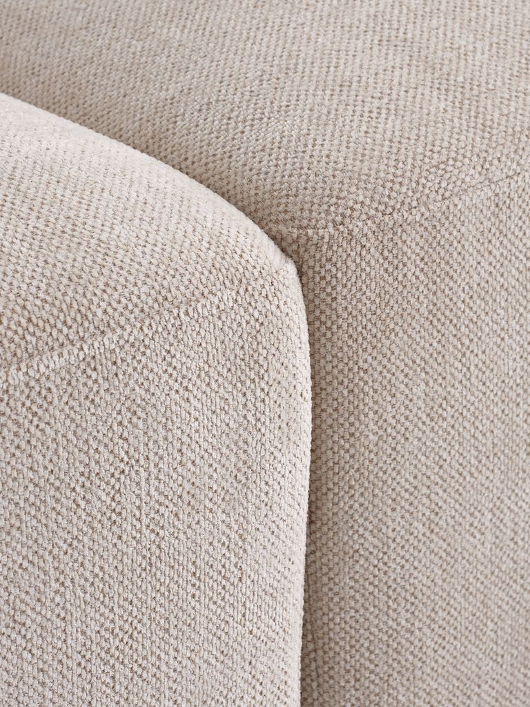 SKEJBY Modulsofa SKEJBY 3-seters sjeselong laget av sandstoff
