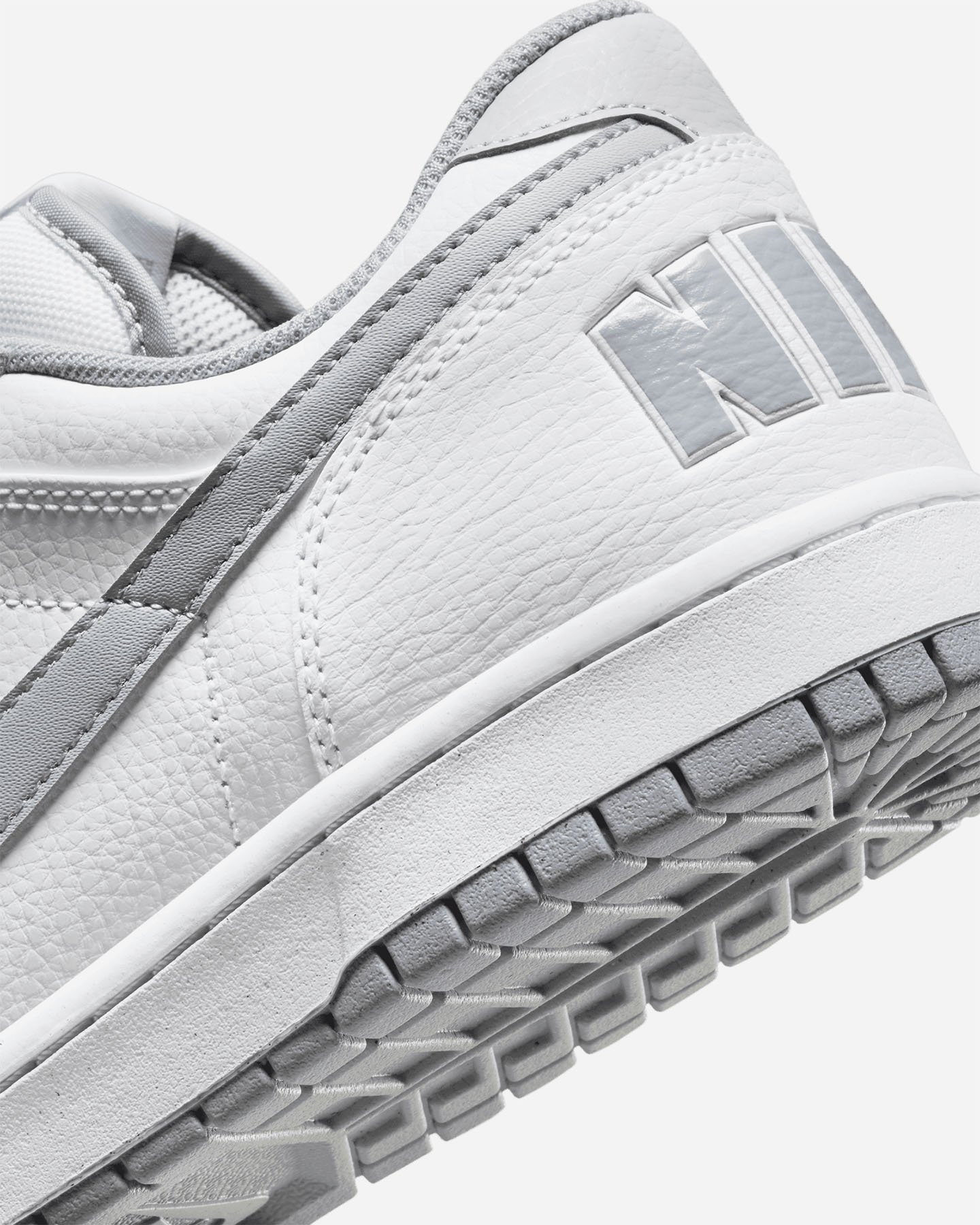 Buty sportowe Nike Big Low M 355152-106