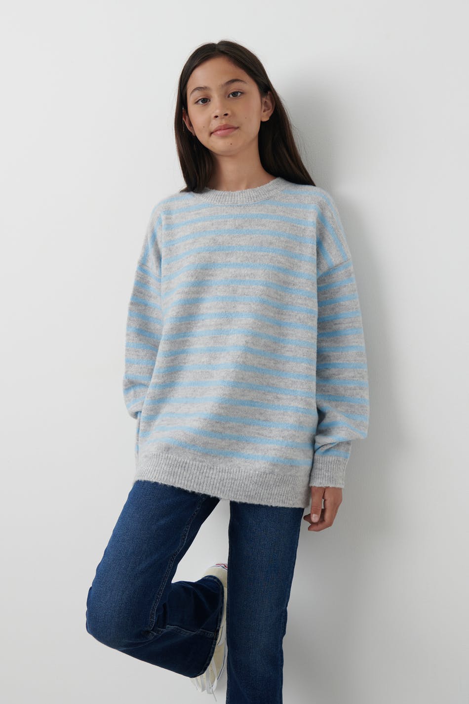 Y basic knitted sweater