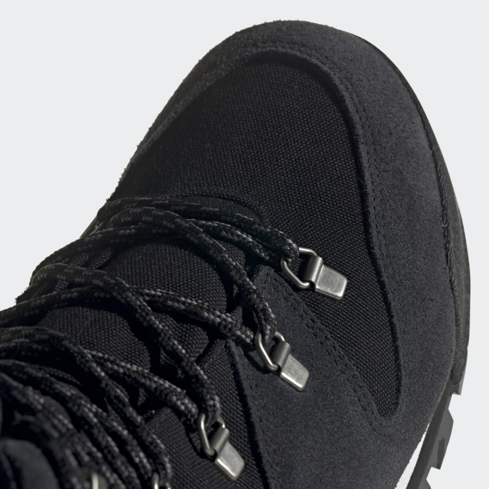 adidas Snowpitch COLD.RDY FV7957 / schwarz