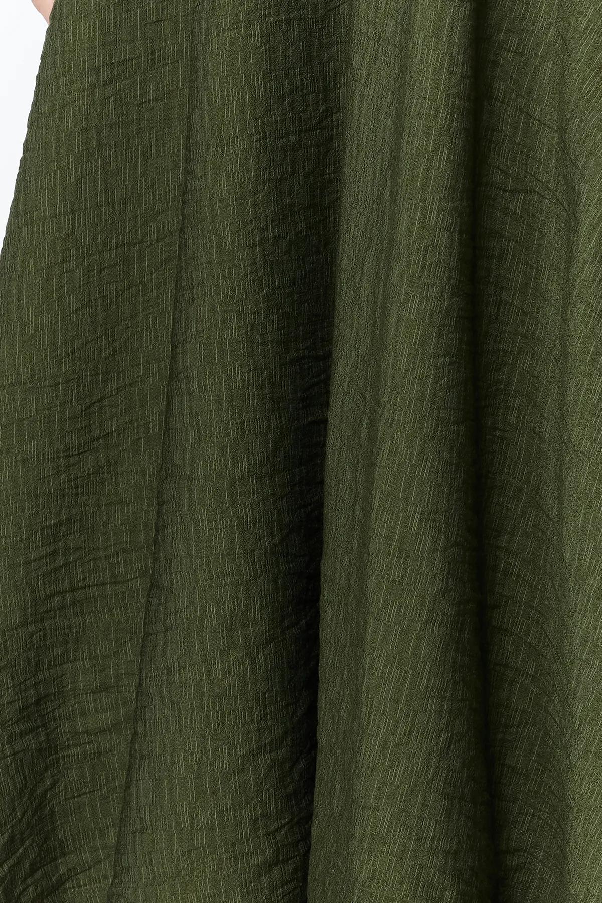 Trendyol Collection  Khakifarbenes A-Linien-Midikleid mit Gimped-Webausschnitt und V-Ausschnitt TWOSS21EL1023