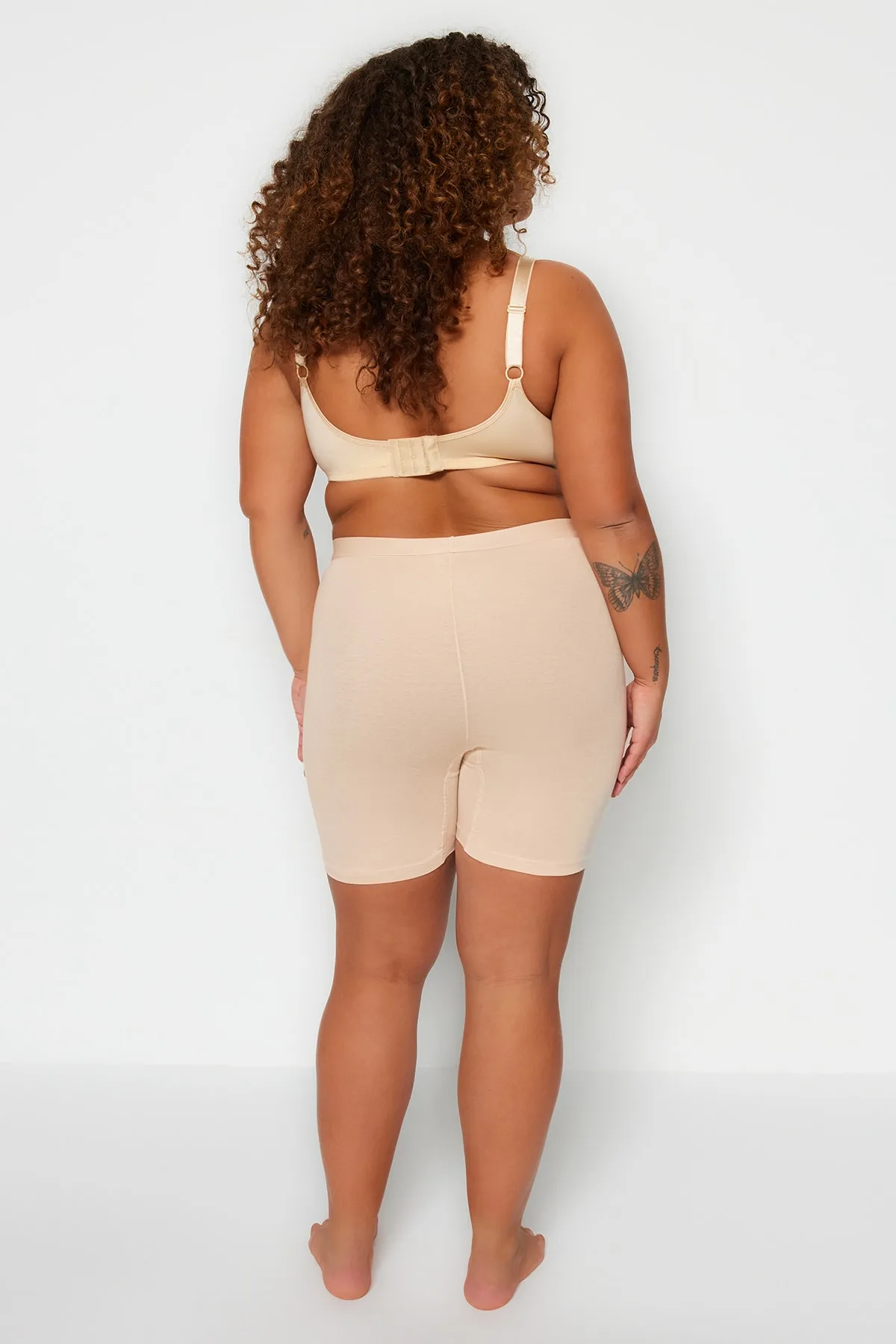 Trendyol Curve  Große Größen in Leggings - Beige - Hoher Bund