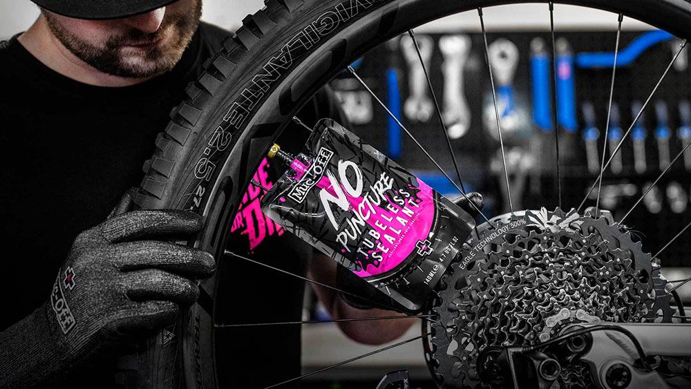 Muc-Off No Puncture Hassle Reifendichtmittel kaufen | Bike-Discount