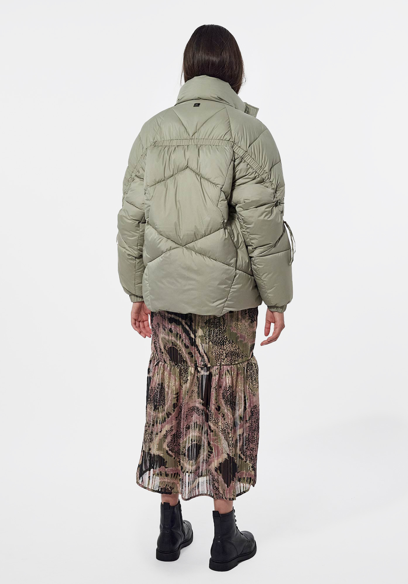 DOOM   Doudoune kaki Femme