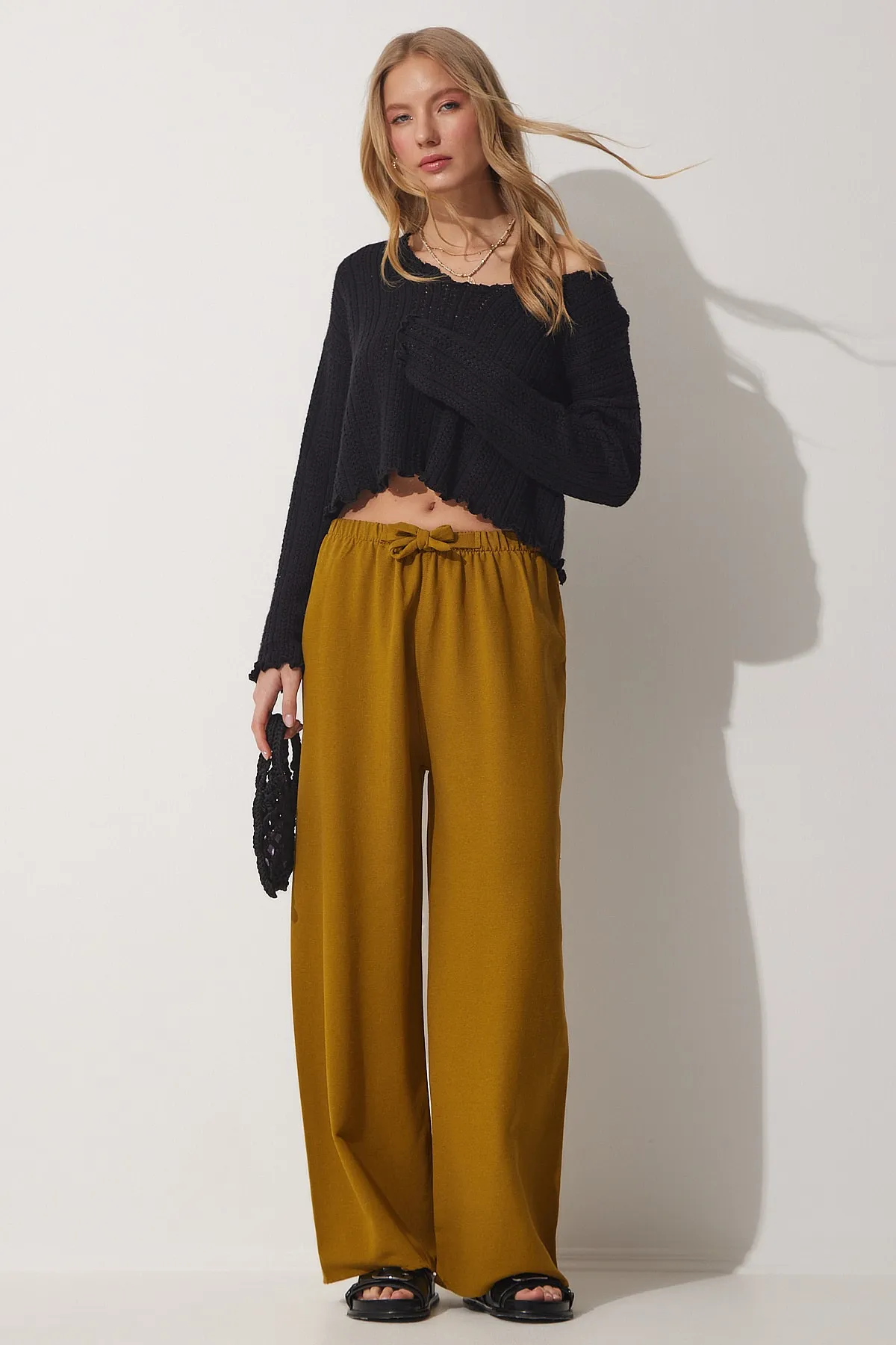 Happiness İstanbul  Lockere Leinenhose