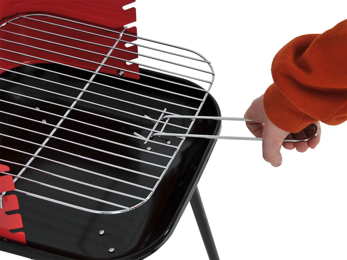Halboffener Grill