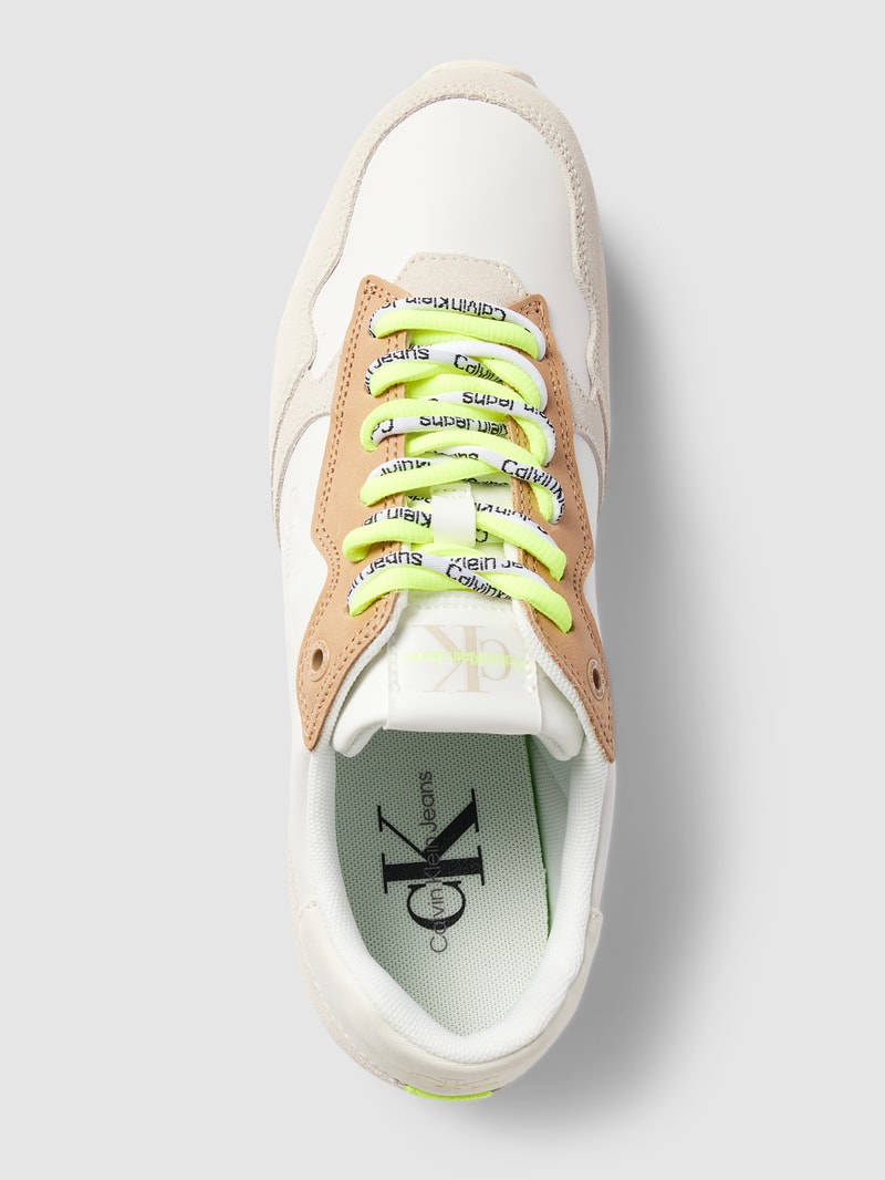 Sneaker mit Label-Details Modell 'CONTRA' in beige