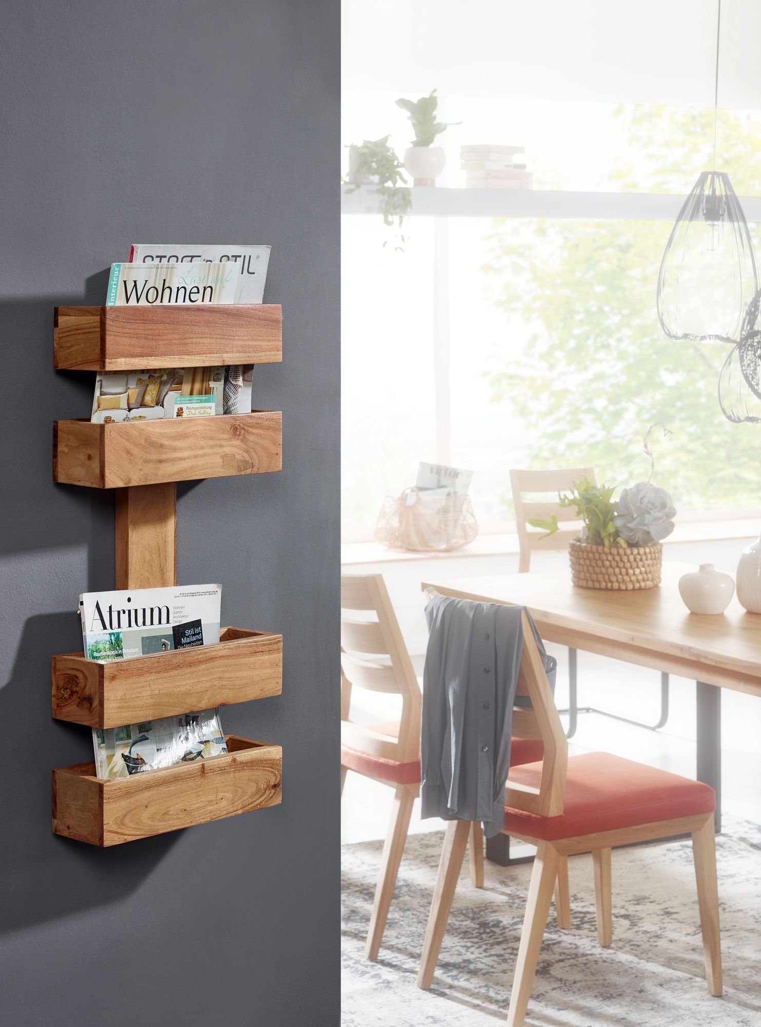 Wohnling Zeitungsständer WL1.534 (Akazie Massivholz 30x72x10 cm mit 2 Ablagen), Zeitschriftenständer Wand, Zeitungshalter Modern