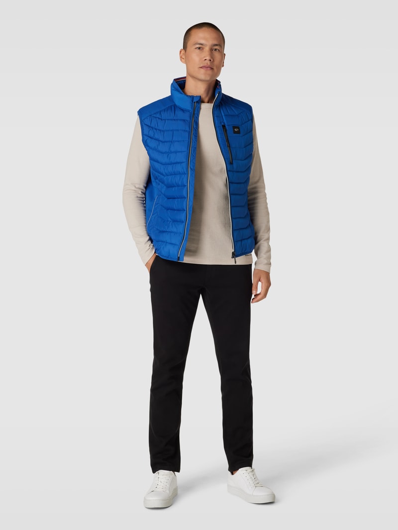Steppweste mit Label-Detail in royalblau